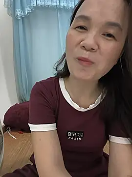 Lye lovely online show from 06.24.26