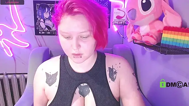 Snapshot of DolliRosees chatting on 05.29.26 DolliRosees online show from 05.29.26