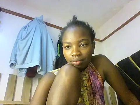 aliana082169 online show from 06.15.26