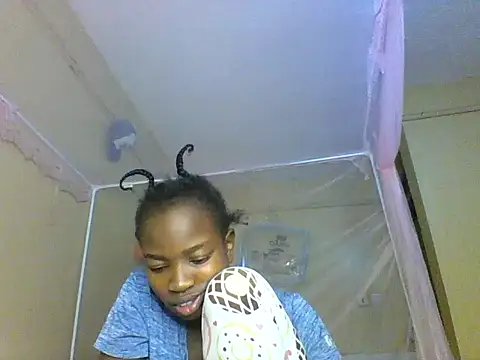 aliana082169 online show from 06.23.26