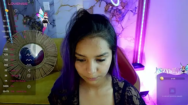 Snapshot of Cami_monroe_m chatting on 05.25.26 Cami monroe m online show from 05.25.26