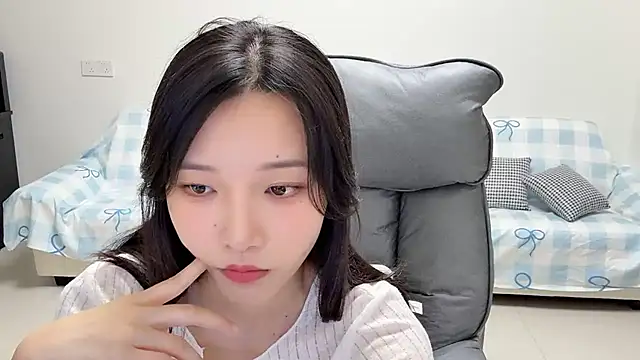 Snapshot of jiajia_girl chatting on 07.25.26 jiajia girl online show from 07.25.26