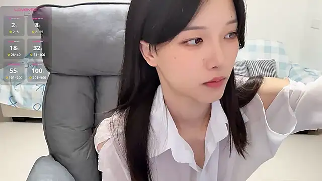 Snapshot of jiajia_girl chatting on 07.28.26 jiajia girl online show from 07.28.26