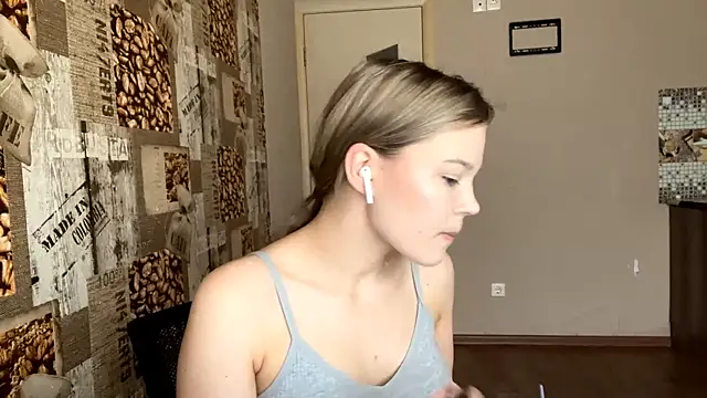 HellyRay online show from 05.28.26