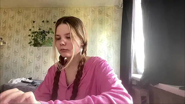 SusanaLeichty online show from 07.20.26
