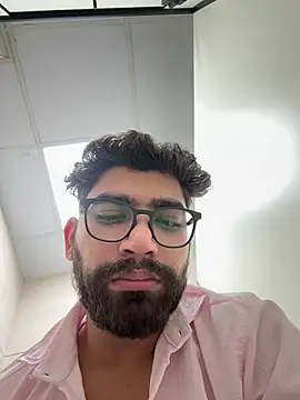 Snapshot of baddiebaby1998 chatting on 07.27.26 baddiebaby1998 online show from 07.27.26