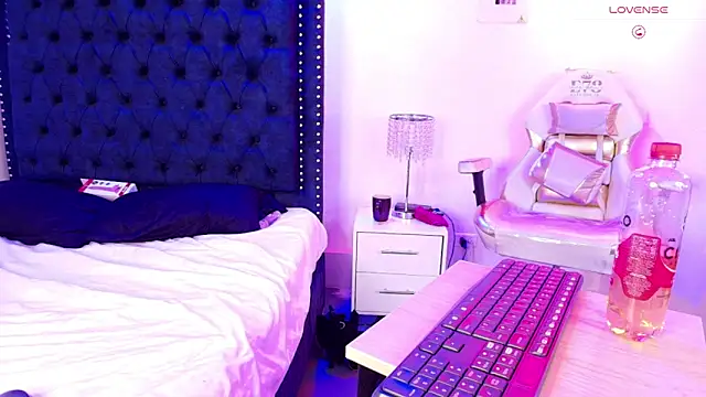 Amber soul online show from 06.11.26