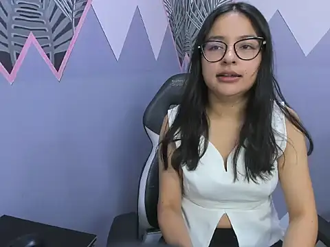 AuroraGreyy online show from 06.02.26