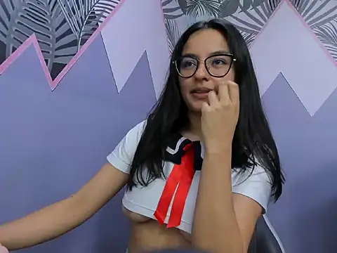AuroraGreyy online show from 06.08.26