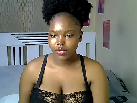 Lucydiva33 online show from 05.27.26