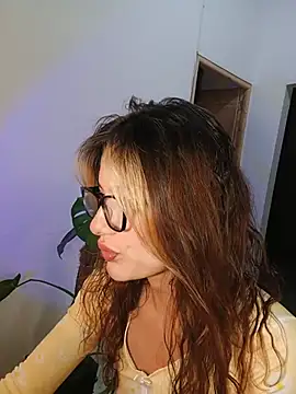 karenarango online show from 06.17.26