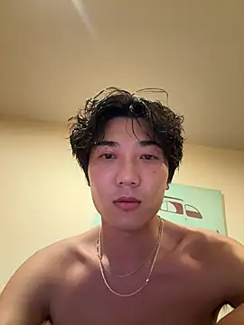 YourBadboy718 online show from 07.26.26