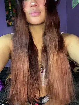 Leyla collinss  online show from 07.18.26