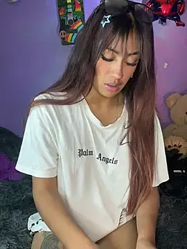 Leyla collinss  online show from 07.22.26