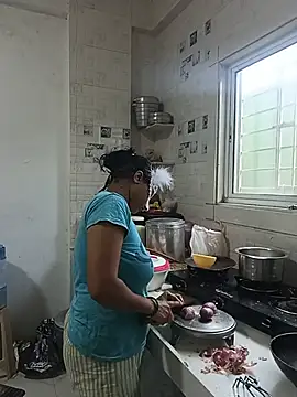 Snapshot of sakshi_moni chatting on 08.08.26 sakshi moni online show from 08.08.26