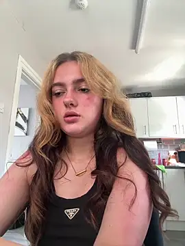 naughtygirl6989 online show from 05.26.26