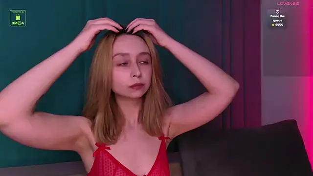 RachelVacsler online show from 06.04.26