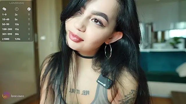 Snapshot of feelitann chatting on 06.16.26 feelitann online show from 06.16.26