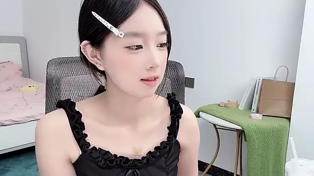 Yoyo33355 online show from 06.23.26