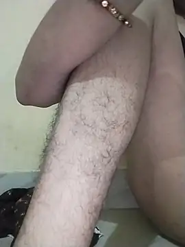 PRIYAGIRLHOT online show from 07.06.26