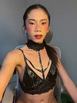 CassandraLovve online show from 06.24.26