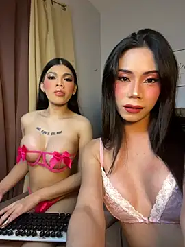 CassandraLovve online show from 07.24.26