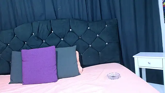aura sterling online show from 07.11.26
