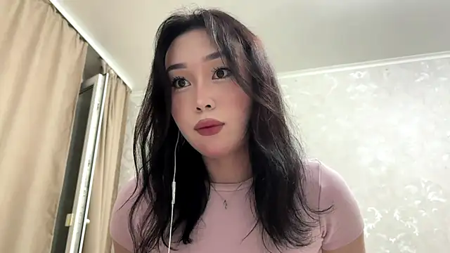 LilowNax online show from 06.10.26