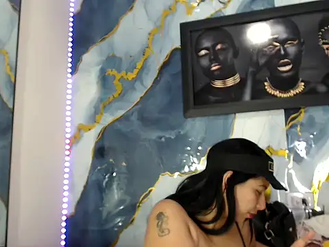 Yasmine Tapias online show from 06.13.26