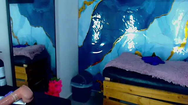 Yasmine Tapias online show from 07.14.26
