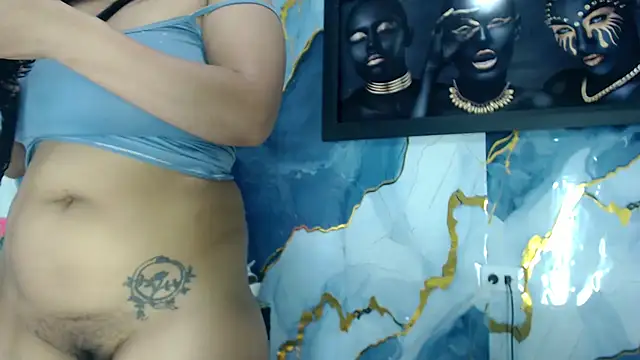 Yasmine Tapias online show from 07.17.26