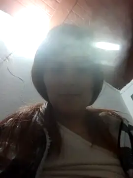 Snapshot of samy_17 chatting on 05.27.26 samy 17 online show from 05.27.26