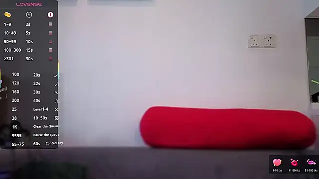Snapshot of TsOlgaMarie chatting on 07.16.26 TsOlgaMarie online show from 07.16.26