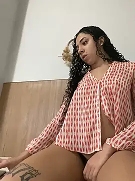 Snapshot of Sereia_camgirl chatting on 06.23.26 Sereia camgirl online show from 06.23.26