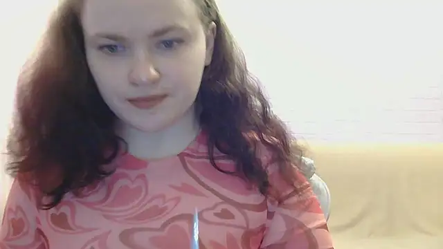 Snapshot of marshmellowsofia chatting on 07.27.26 marshmellowsofia online show from 07.27.26