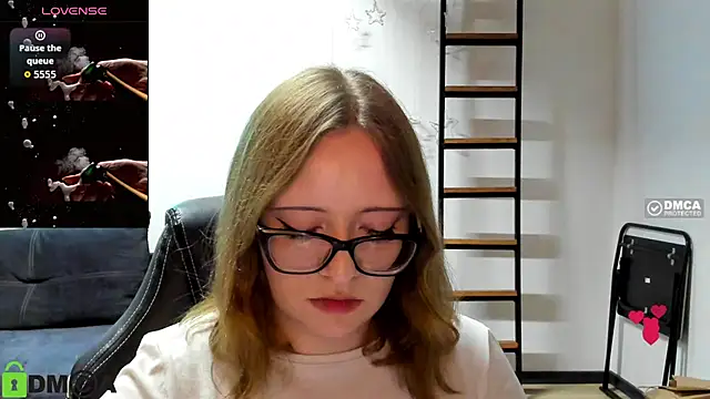 JuliNy x online show from 05.31.26