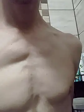 Snapshot of Nakedfanboy chatting on 05.29.26 Nakedfanboy online show from 05.29.26
