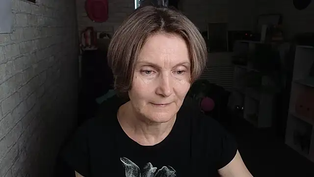 Snapshot of Mabel_Magic chatting on 06.02.26 Mabel Magic online show from 06.02.26