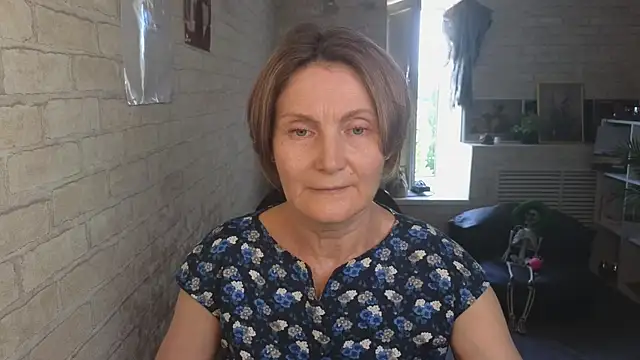 Snapshot of Mabel_Magic chatting on 06.12.26 Mabel Magic online show from 06.12.26