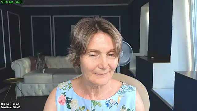 Snapshot of Mabel_Magic chatting on 07.28.26 Mabel Magic online show from 07.28.26