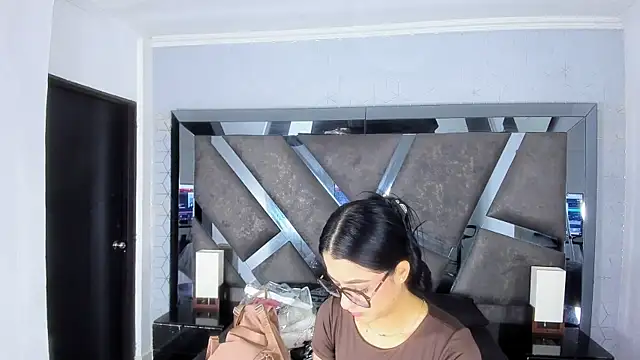 Milawink online show from 06.15.26