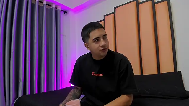 Mily Mark online show from 07.21.26