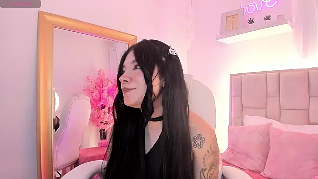 Isis waifu  online show from 05.28.26