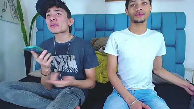 STRANGER BOYS online show from 07.15.26