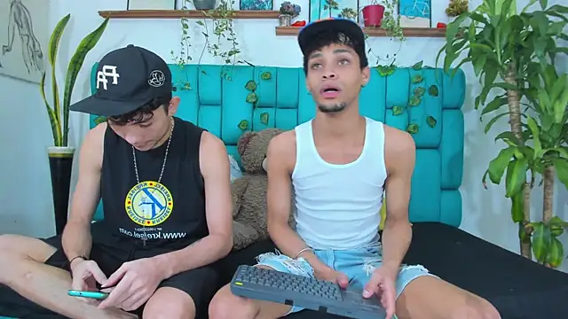 STRANGER BOYS online show from 07.21.26