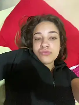 Snapshot of Lunagarciafree chatting on 06.16.26 Lunagarciafree online show from 06.16.26