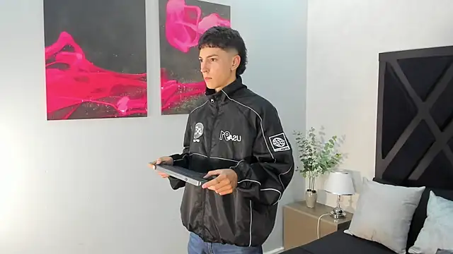 Gian Rossi online show from 06.20.26
