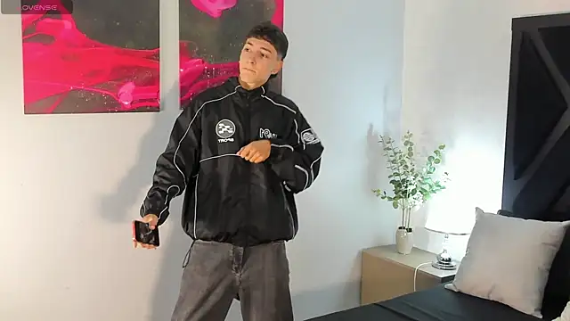 Gian Rossi online show from 06.22.26