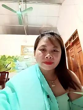 Snapshot of -Piieo11- chatting on 05.29.26 -Piieo11- online show from 05.29.26