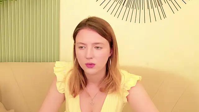 Snapshot of Laura_Stellar chatting on 07.21.26 Laura Stellar online show from 07.21.26